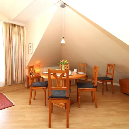 Apartament Appartementhaus Sonnenburg 19 Kühlungsborn